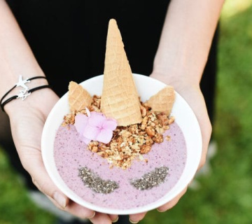 Jednorog smoothie s borovnicama