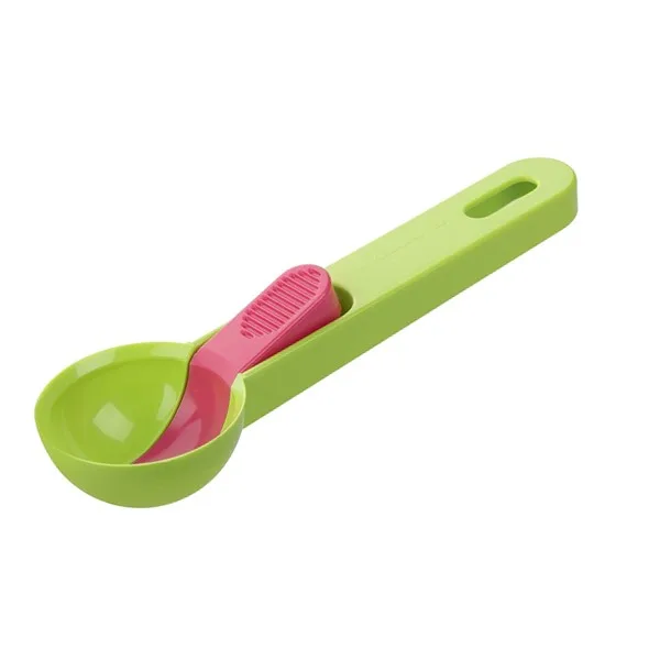 plasticna grabilica za sladoled