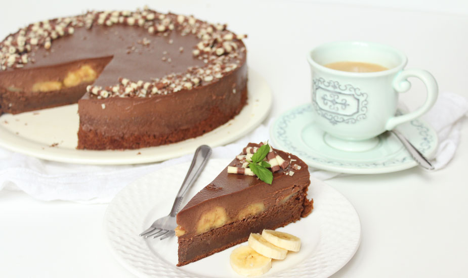 Čokoladna torta s karameliziranim bananama