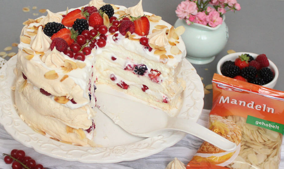 pavlova torta troslojna recept sa slikama 1 zoom