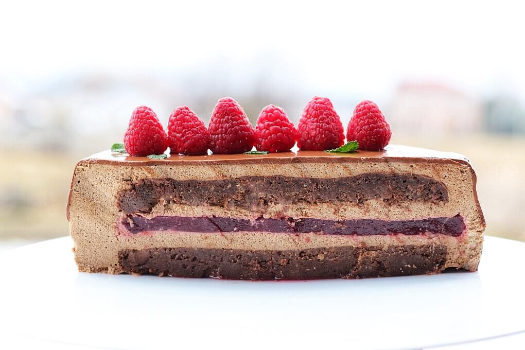 LCHF torta od čokolade i malina